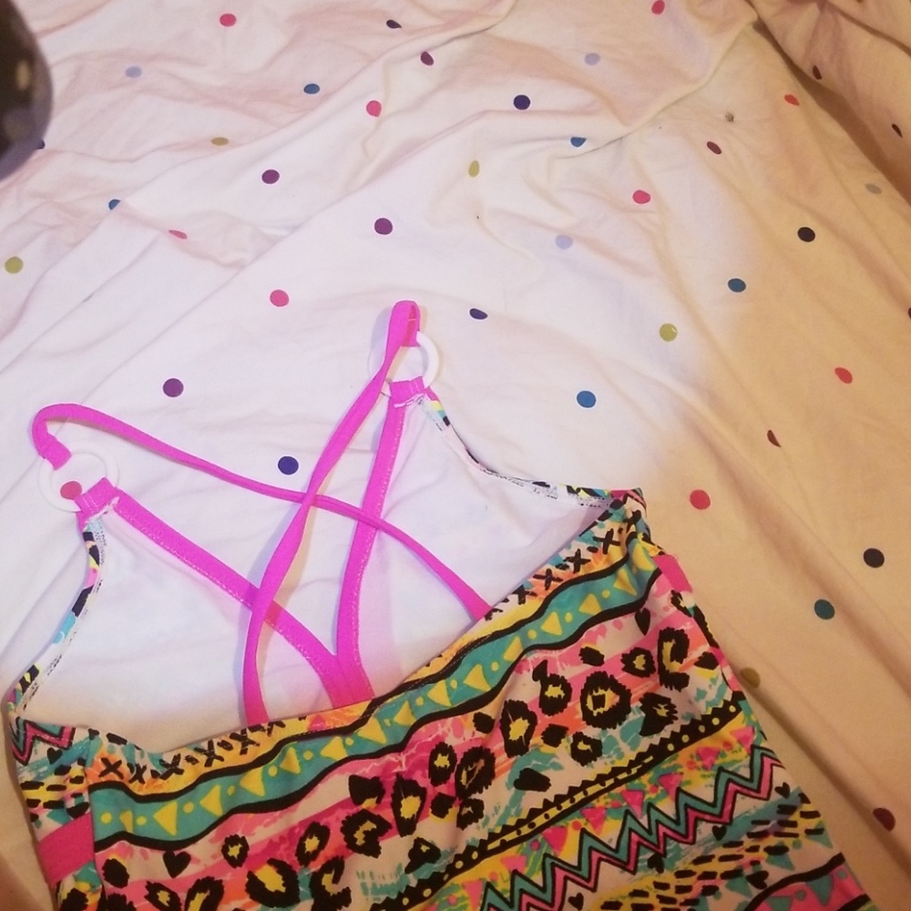 Swimsuit - Picture 4 of 4